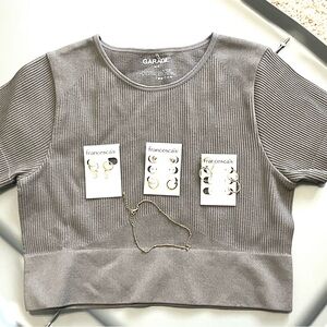 Garage Women's  Ribbed Crop Top with New Francesca earrings